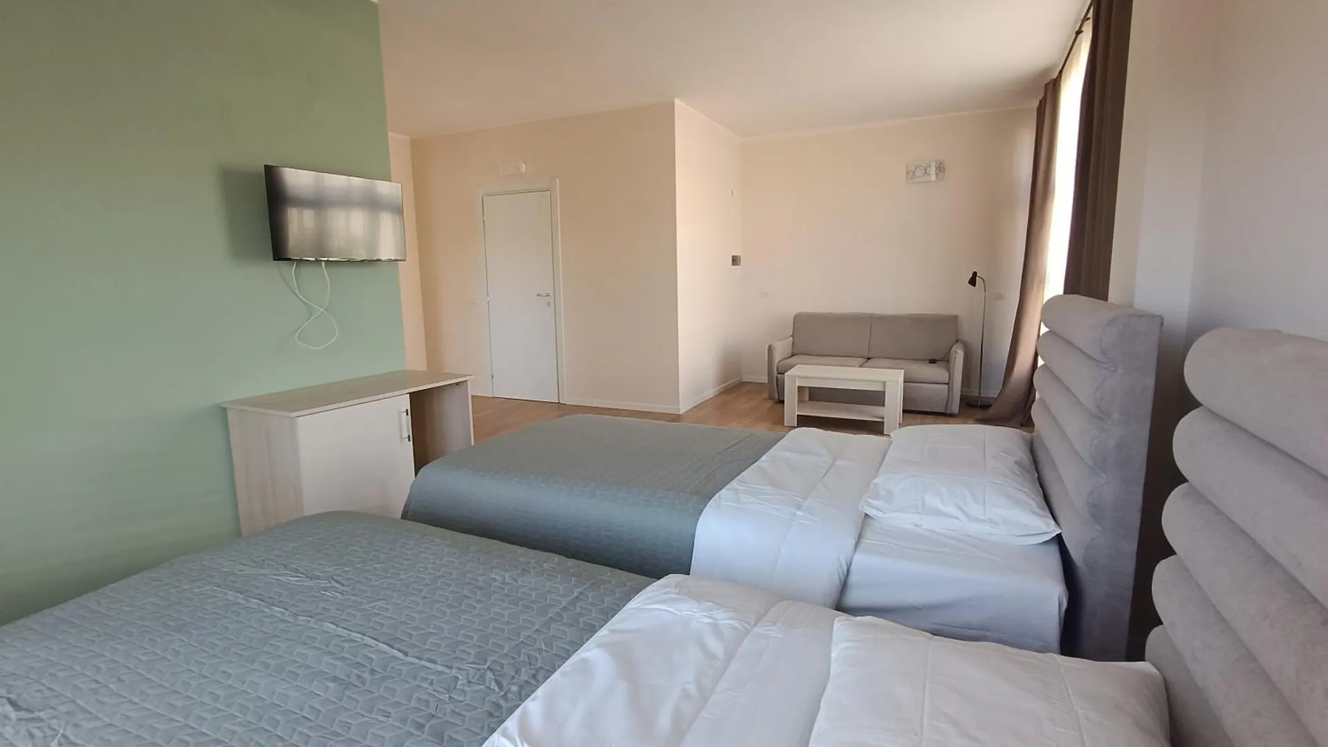 Bistro By Sigor Hotel Peschiera Borromeo Inn
